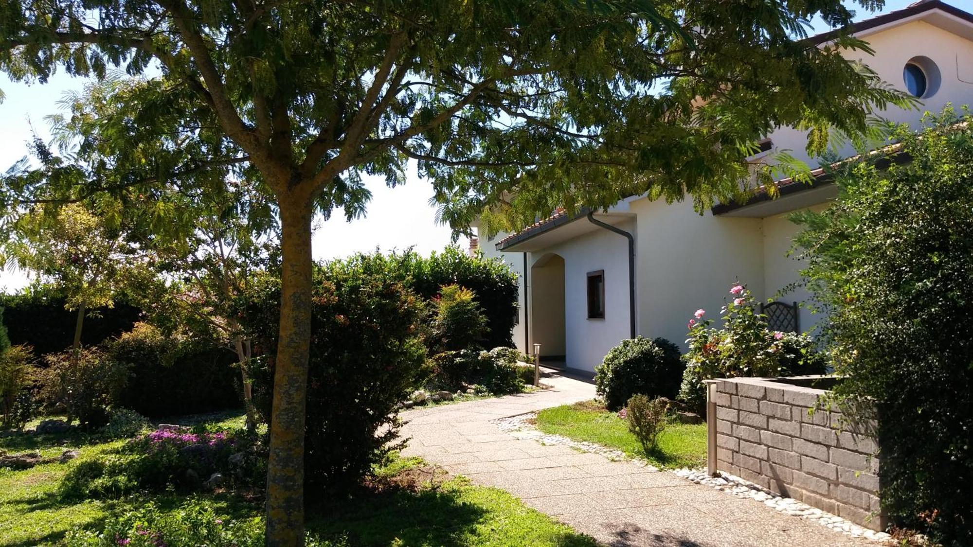 A Viterbo Terme "Casa Vacanze Al Melograno" Apartment Exterior photo