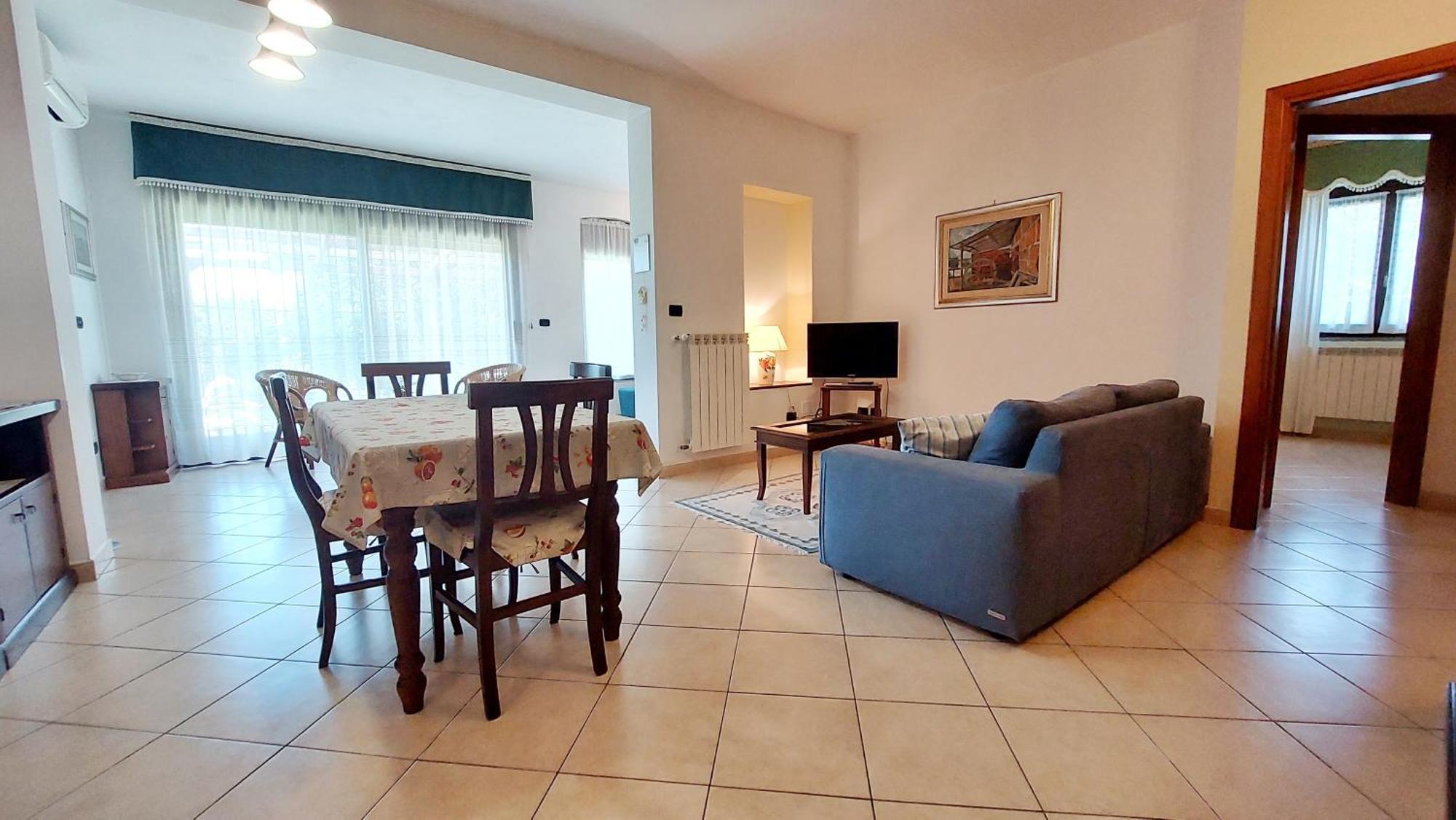 A Viterbo Terme "Casa Vacanze Al Melograno" Apartment Exterior photo