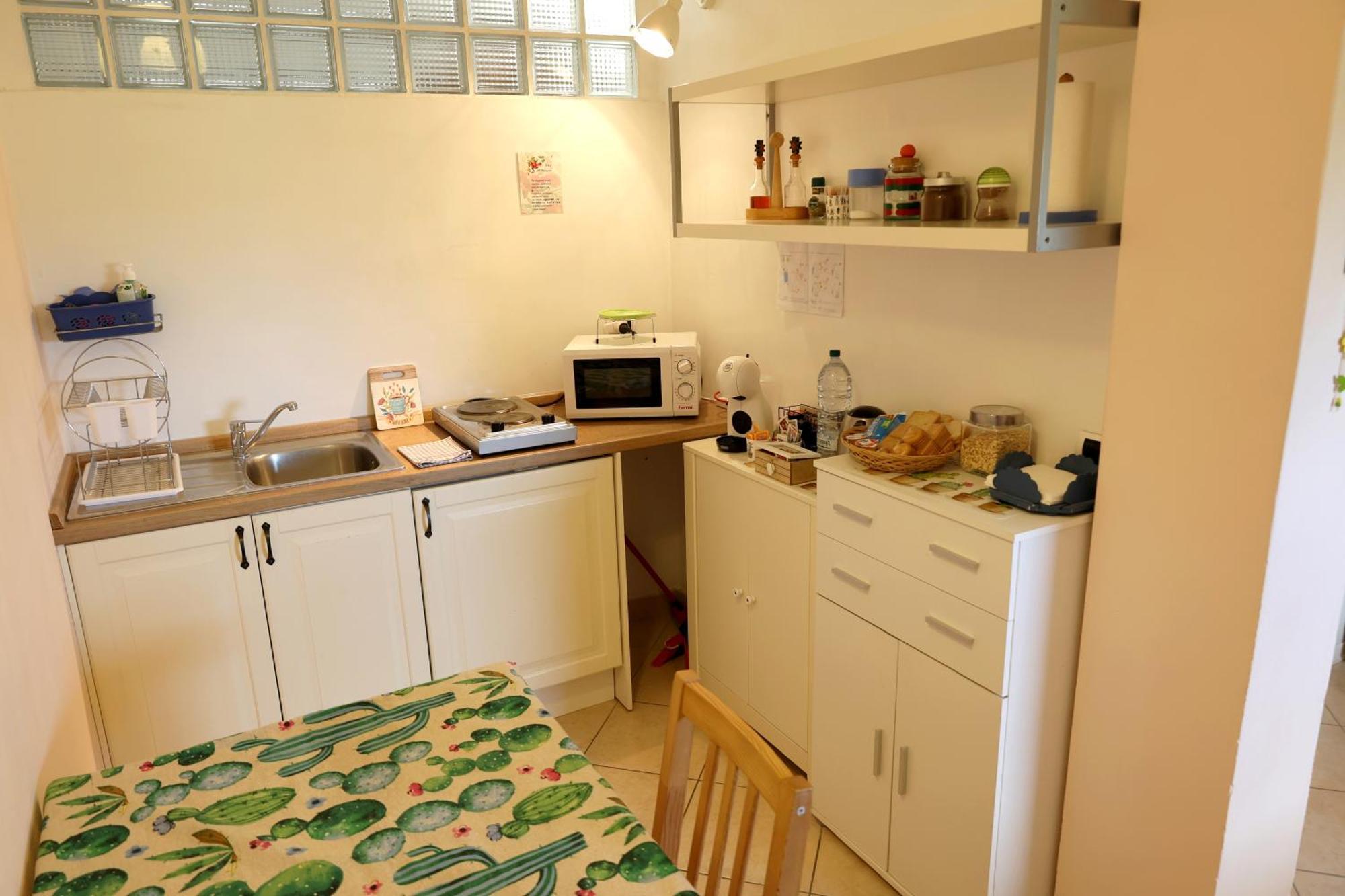 A Viterbo Terme "Casa Vacanze Al Melograno" Apartment Exterior photo
