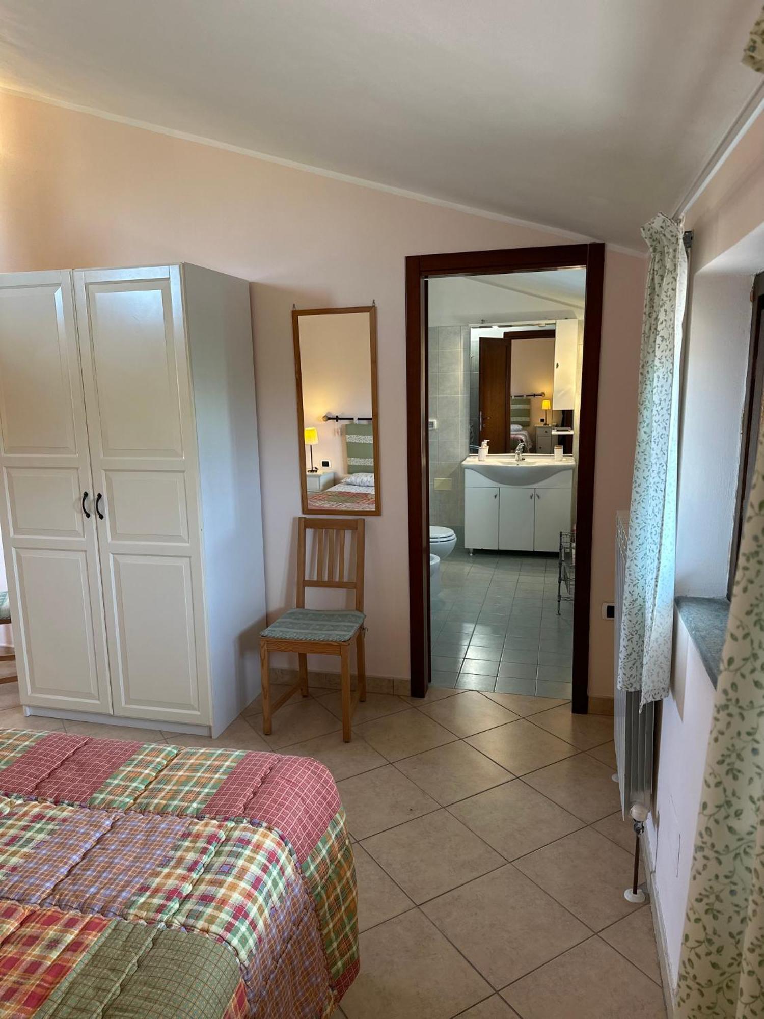 A Viterbo Terme "Casa Vacanze Al Melograno" Apartment Exterior photo